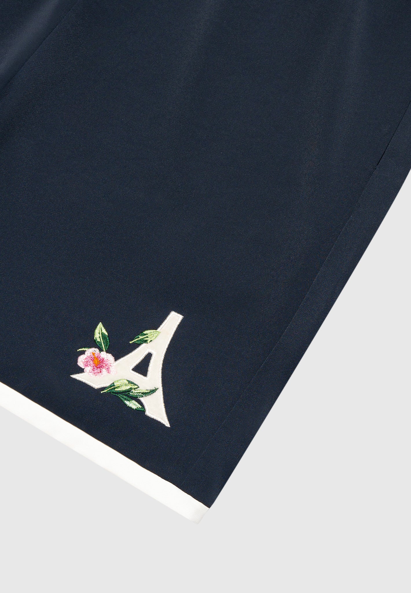 Velvet Eiffel Shorts - Navy/White