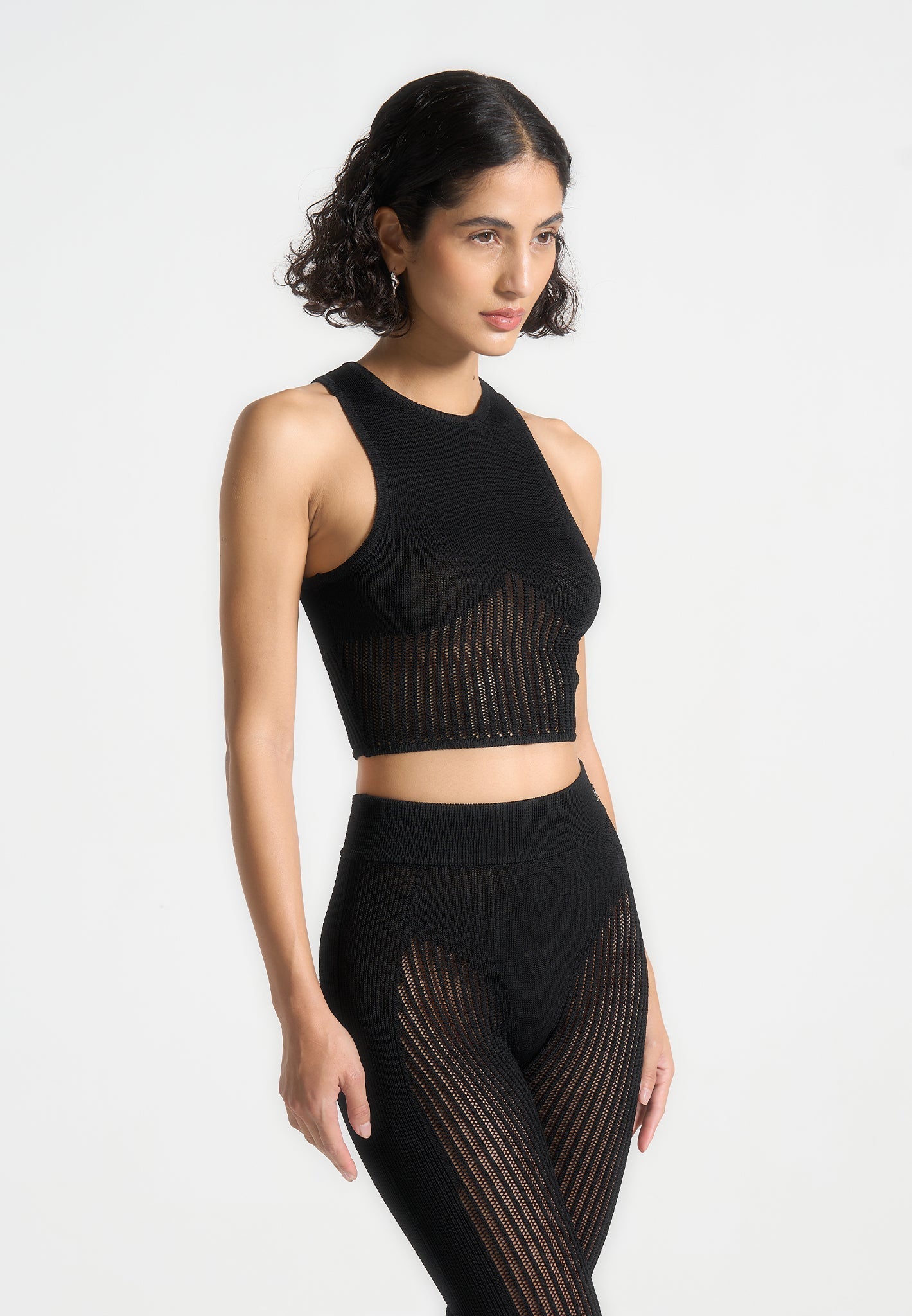 Knitted Contour Crop Top - Black